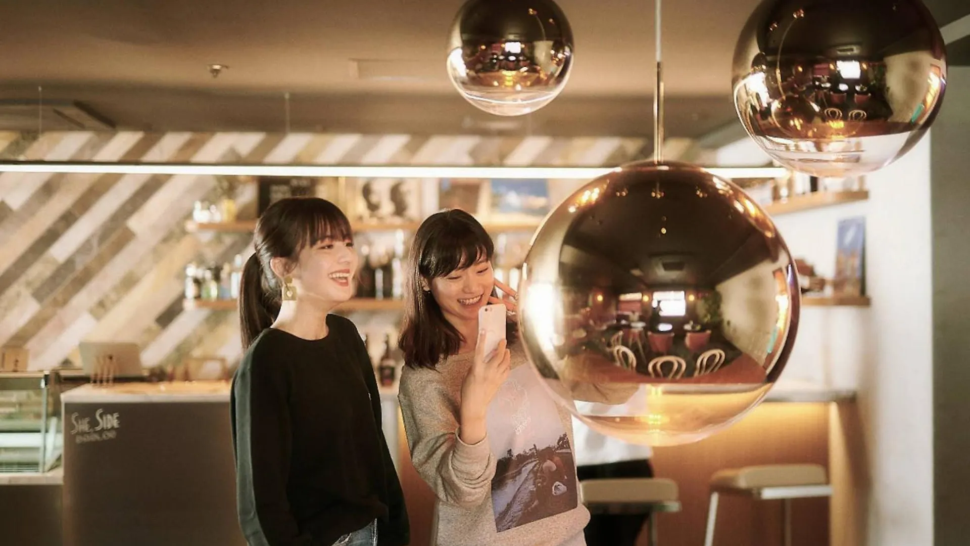 Hotel She, Kyoto