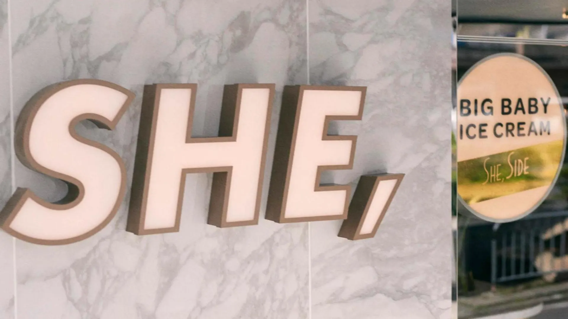 Hotel She, Kyoto