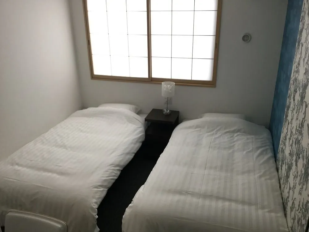 Hotel She, Kyoto